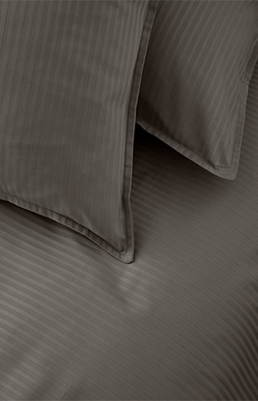 Parure en jacquard de satin - Grand Hôtel (Essix) EN